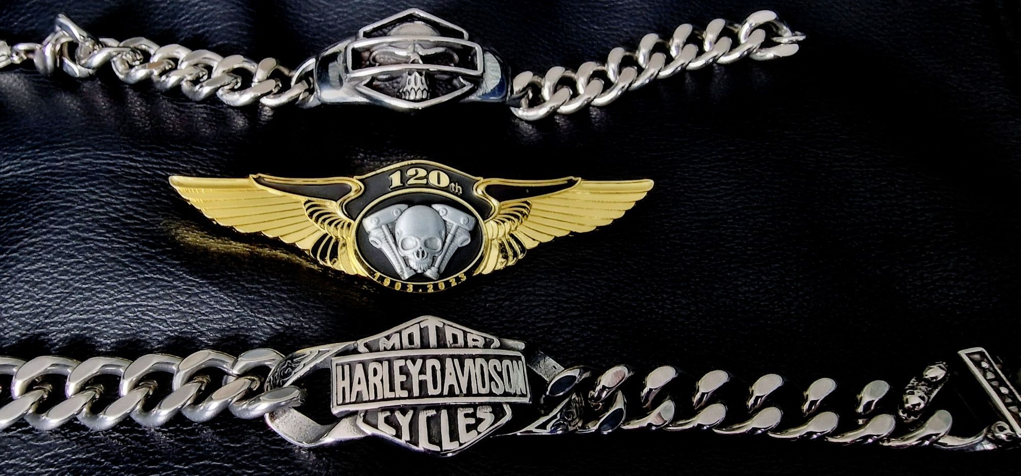 Przypinka pin znaczek czaszka silnik skrzydła Harley chopper cruiser