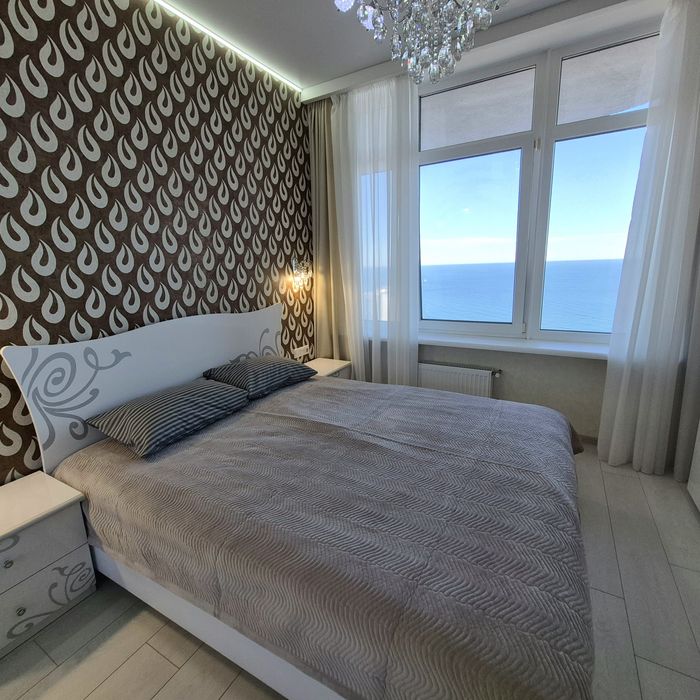 Аркадия. Каманина 16 а. 44 жем.2 ком.люкс. прямой вид моря