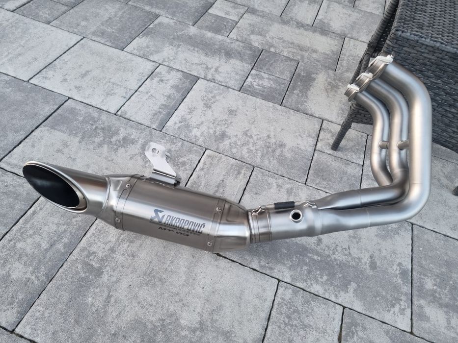 Wydech Akrapovic Yamaha Tracer
