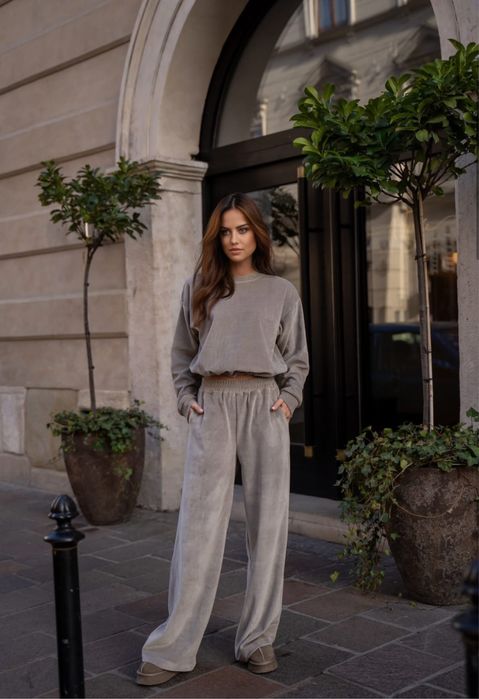 Stone skirt xs/s dres komplet welurowy