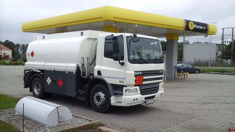 DAF CF 65  autocysterna ROHR