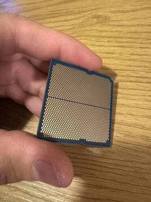 процесор Ryzen 7 8700F