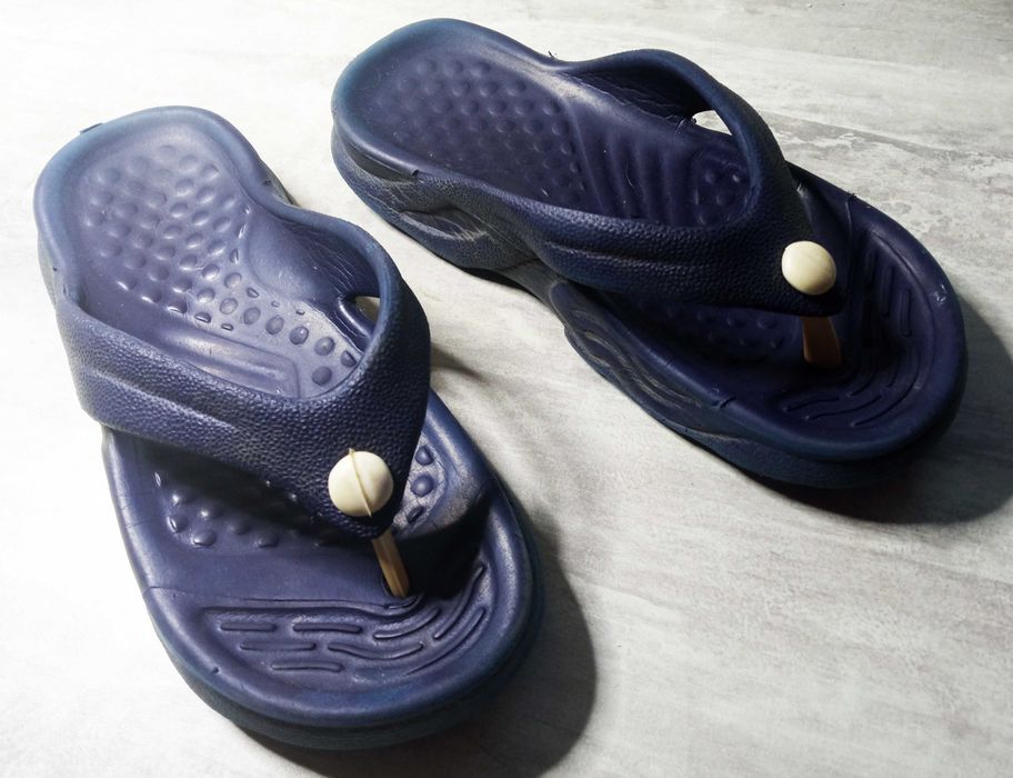 В'єтнамки, шльопанці через палець сині