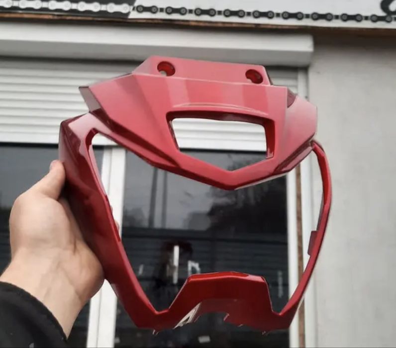 Обтікач фари Lifan sr200/220, червоний