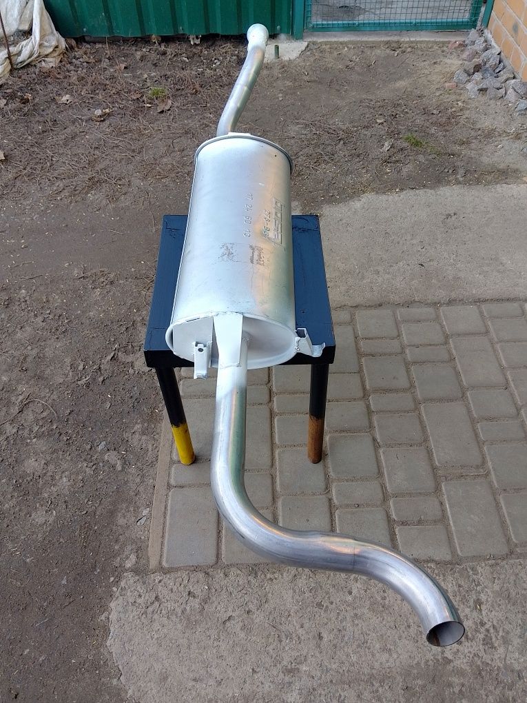 Продам Глушник ВАЗ 2115