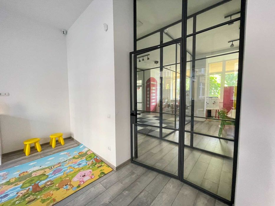 Комерційне приміщення 93 кв.м., ЖК "Софія Сіті", вул. Боголюбова, 42