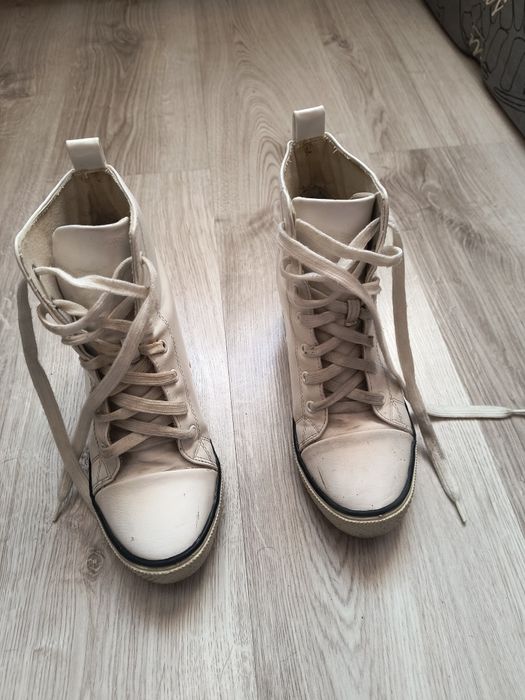 Białe wiosenne/jesienne sneakersy na podwyższeniu rozmiar 37