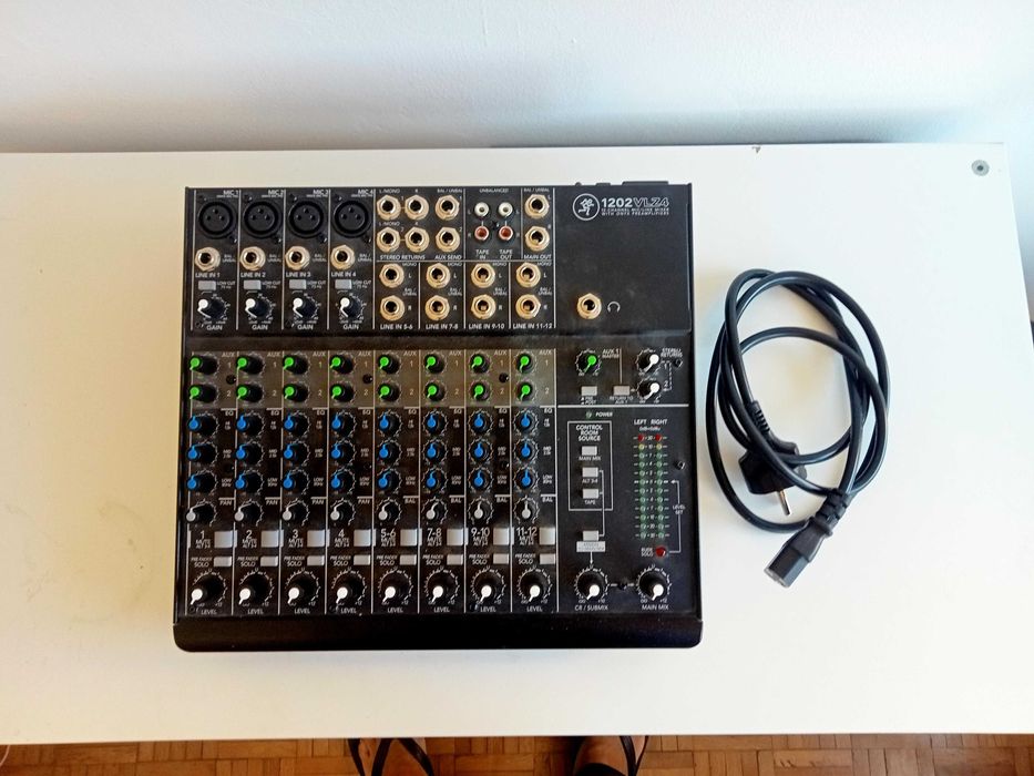 Mackie 1202 VLZ4