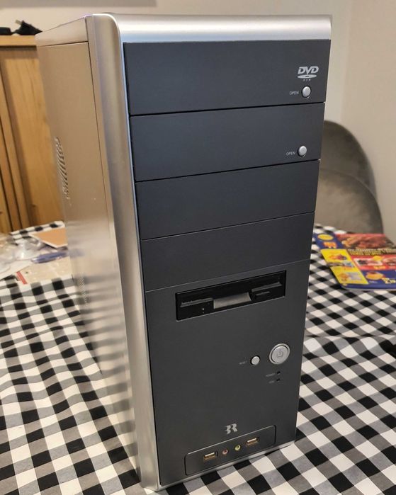 PC barato Asus Intel Quad Q8200 - 6Gb Ram - 256Gb SSD - Porto