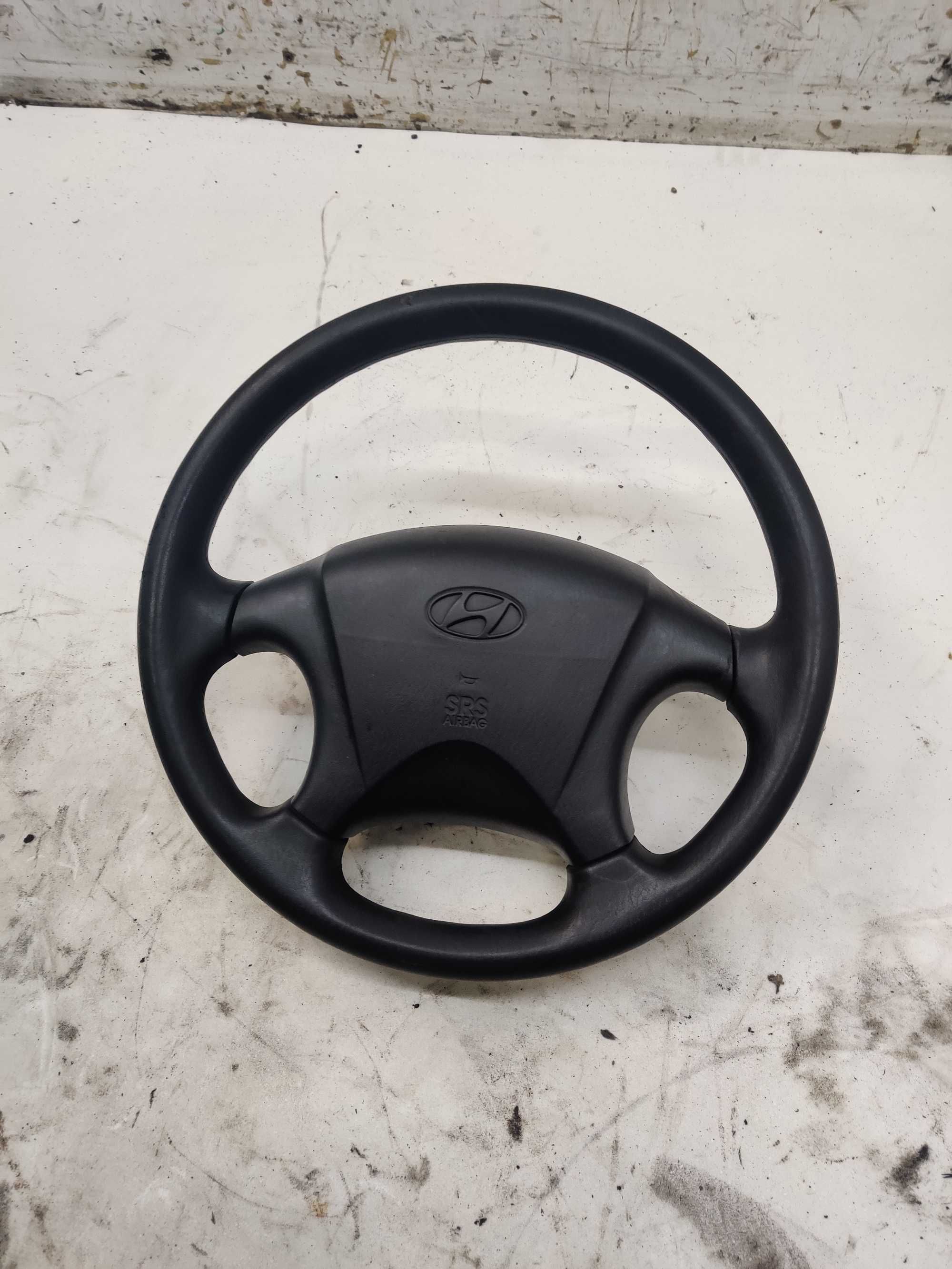 Hyundai H-1 Kierownica