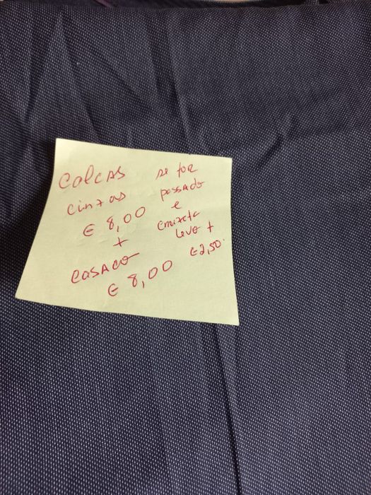 Casaco cinza  da parte do blazer