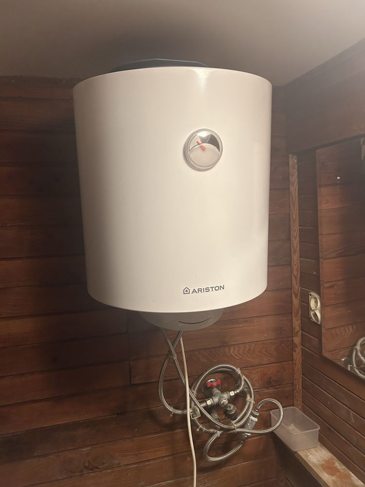 Grzejniki, boiler, okna z demontazu