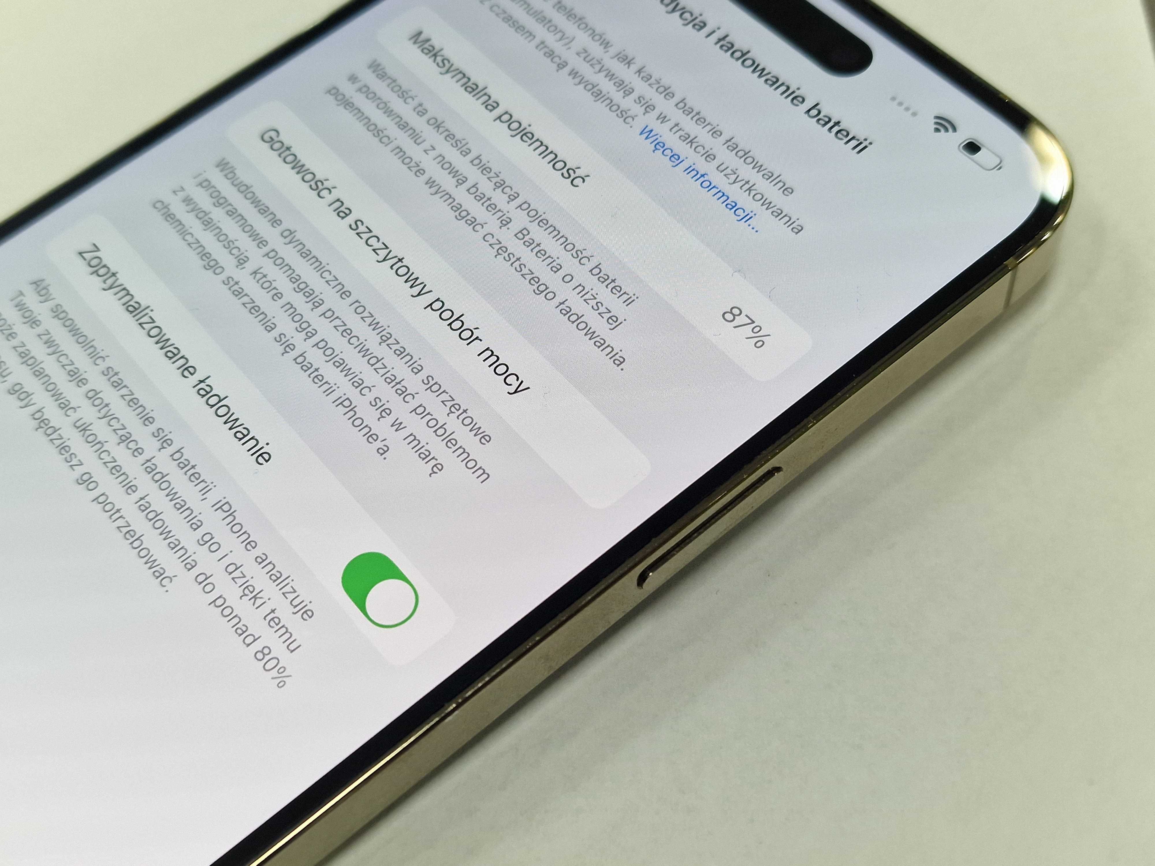 Iphone 14 PRO MAX 256GB/ Gold/ Złoty/ BAT 87%/ Grade A- + ładowarka