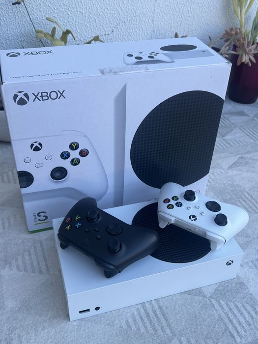 Xbox series S 512GB ssd como nova pouco uso