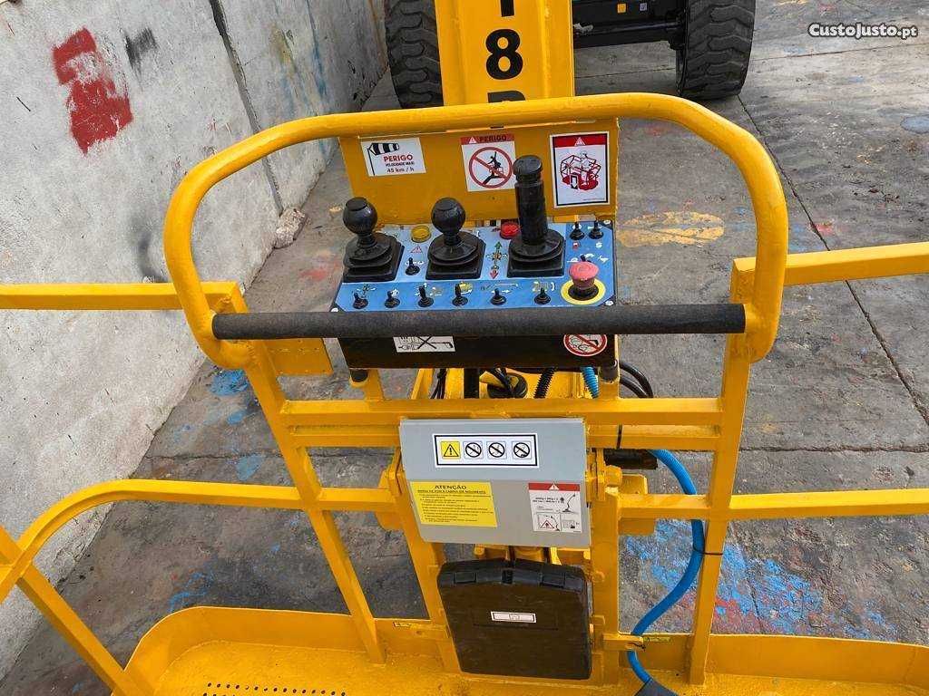 Plataforma Elevatoria Articulada a Diesel Haulotte HA18PXNT 18 Metros