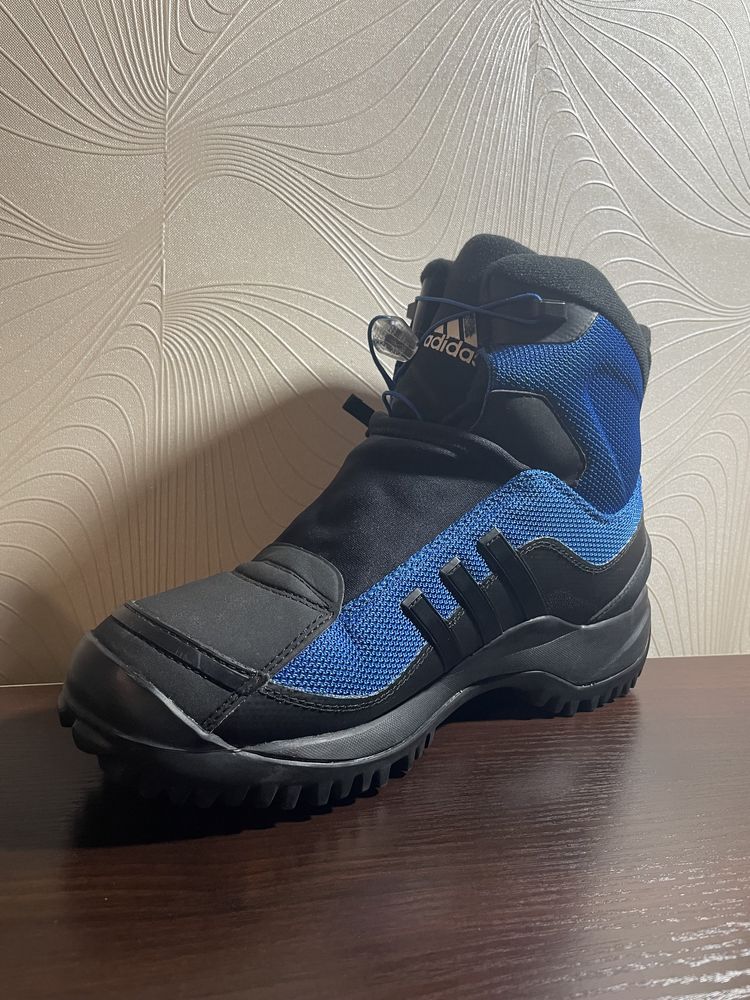 Ботинки чоловічі adidas terrex climaproof 665