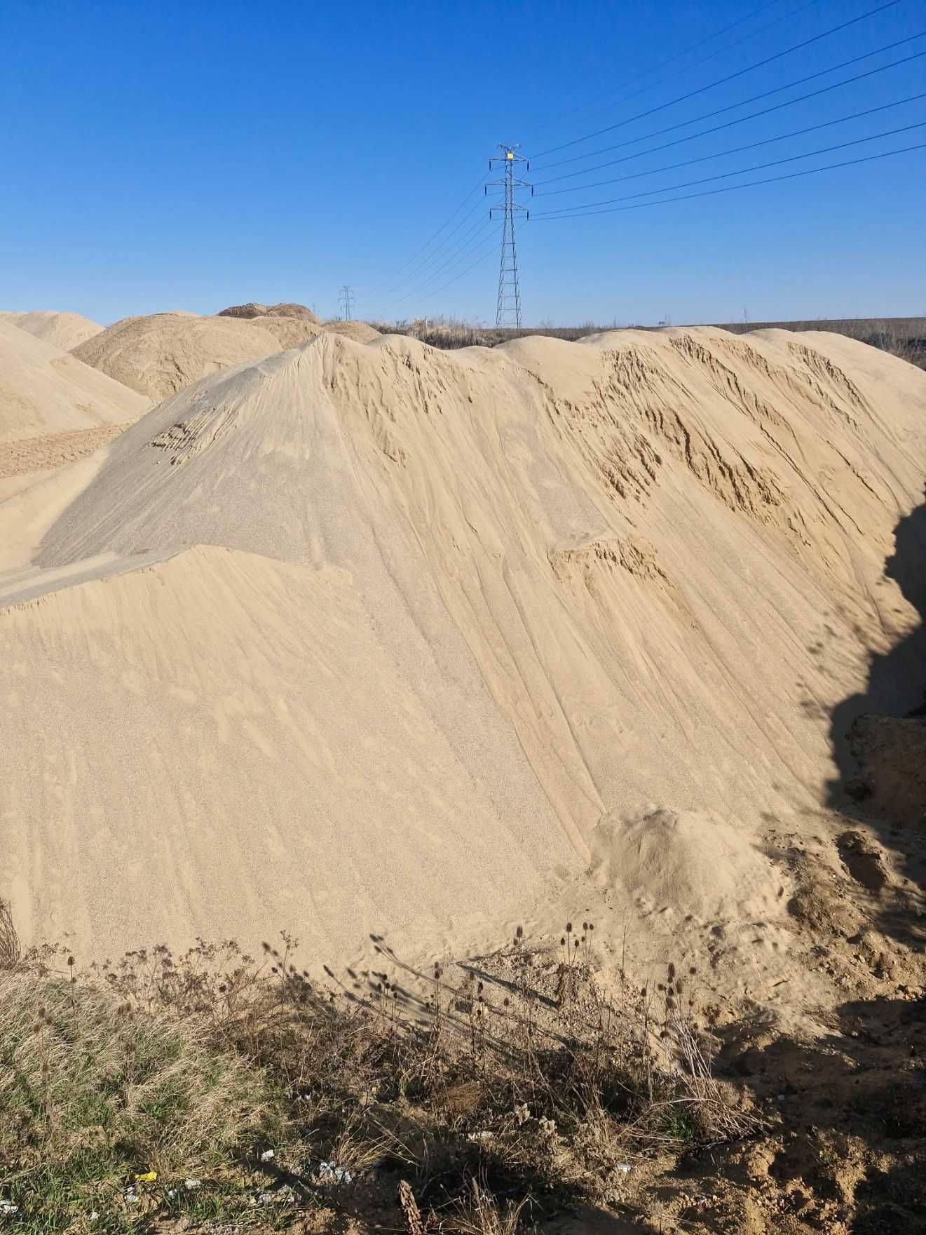 piasek pospółka płukany żwir kamień tłuczeń kruszywo humus drenaż grys