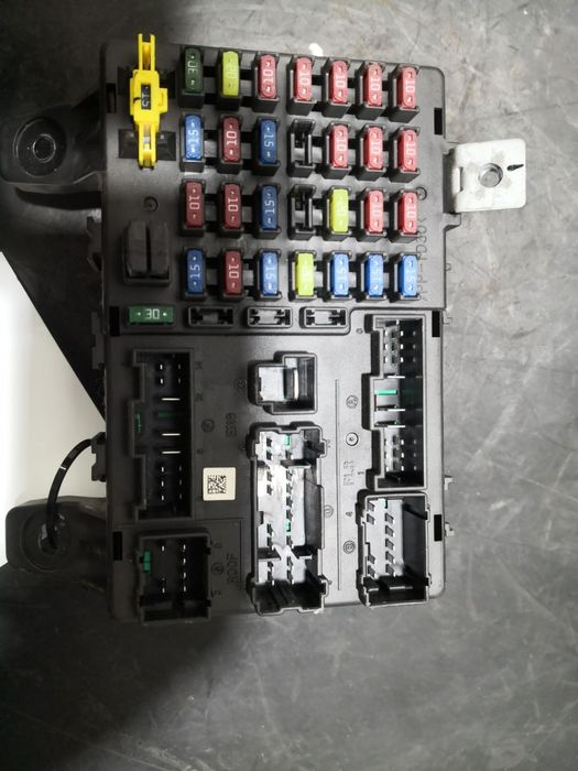 Caixa Dos Fusíveis Hyundai Getz (Tb)