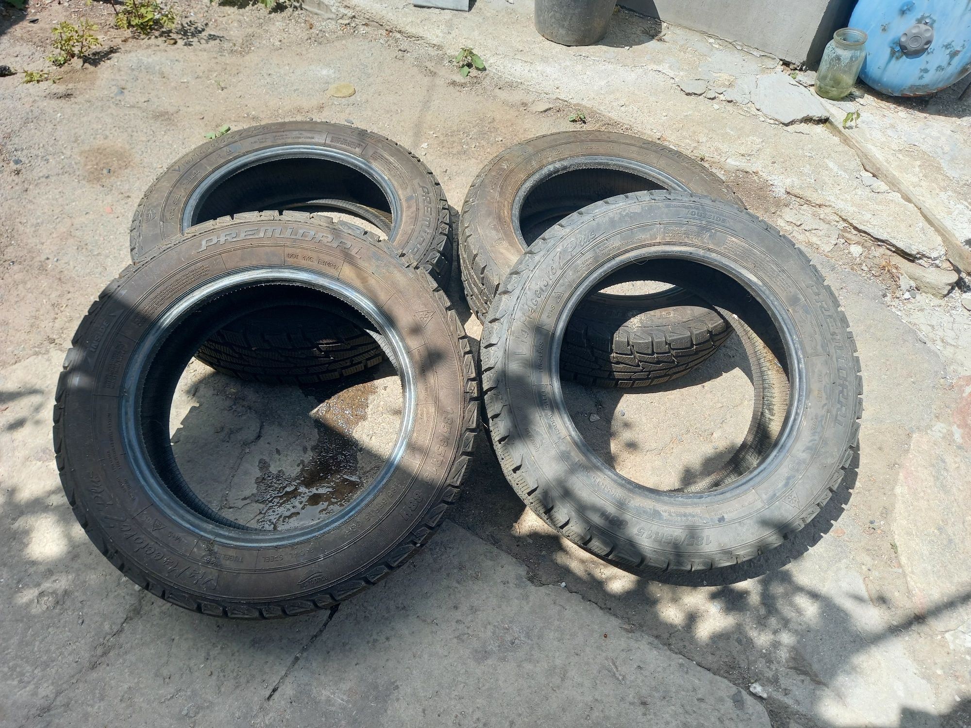 Резина r15 зимняя новая