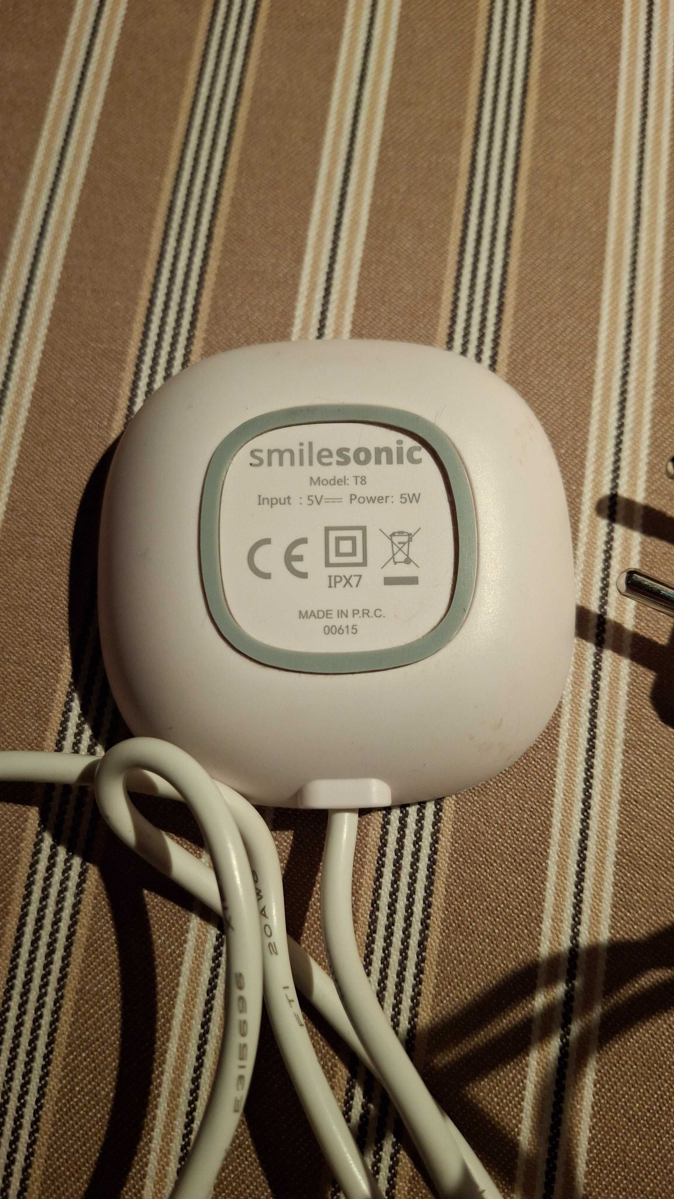 Ładowarka do szczoteczki Smilesonic UP, biała, w pełni sprawna