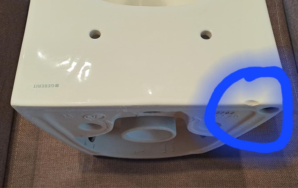 Miska wisząca WC Geberit Selnova Square