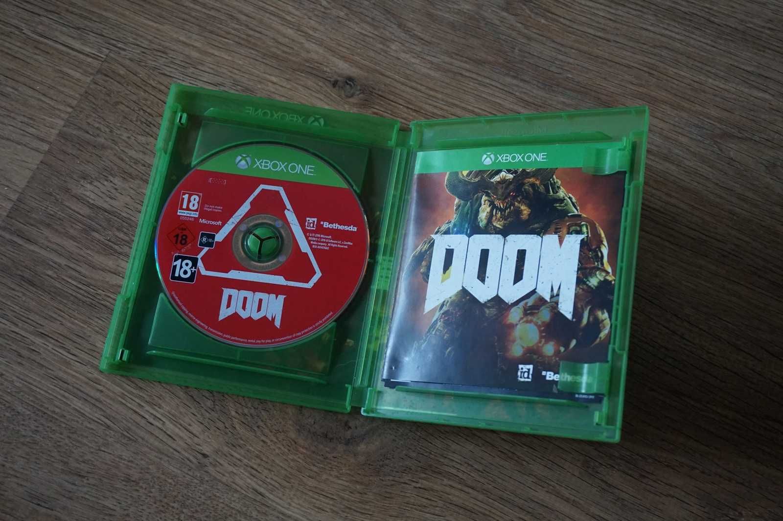 Gra Xbox One - "Doom"