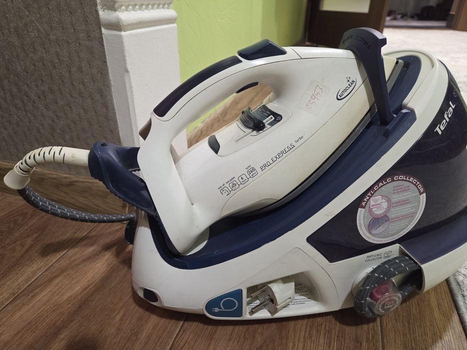 Парогенератор праска Tefal GV8461 pro express