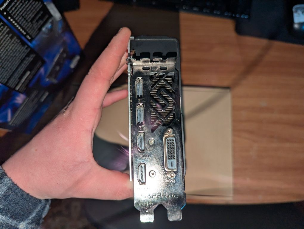 Видеокарта Sapphire Radeon Rx580 (4gb)