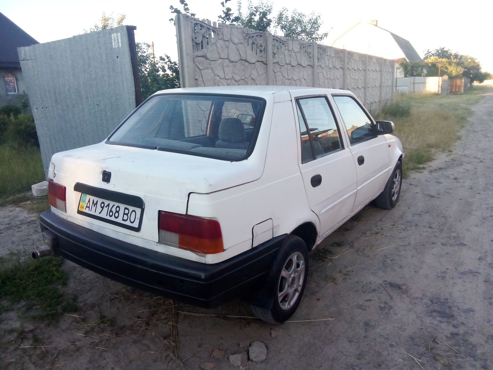 Dacia 2003 р 1,4 бензин.