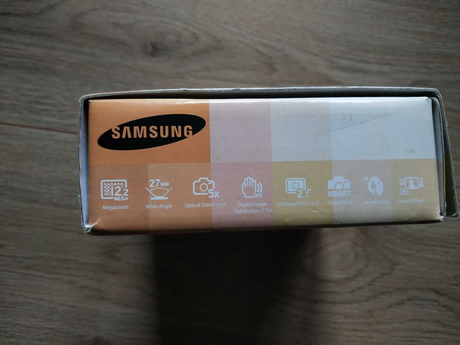 Коробка для фотоапарата Samsung ES70 коробка та дoкументація