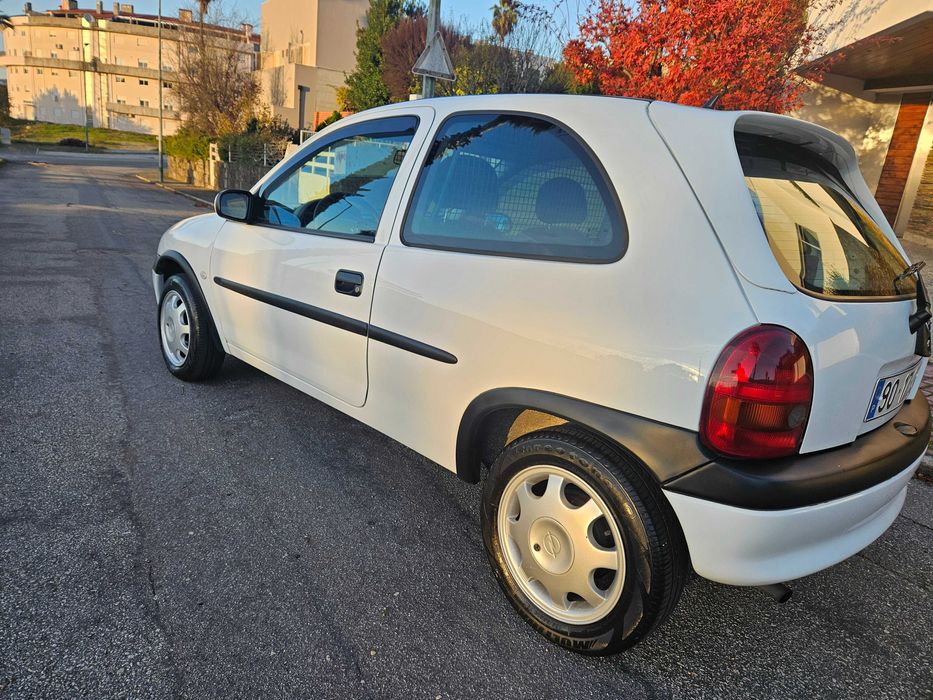 COMERCIAL OPEL CORSA 1.7 DIESEL MOTOR ISUZU IMPECAVEL