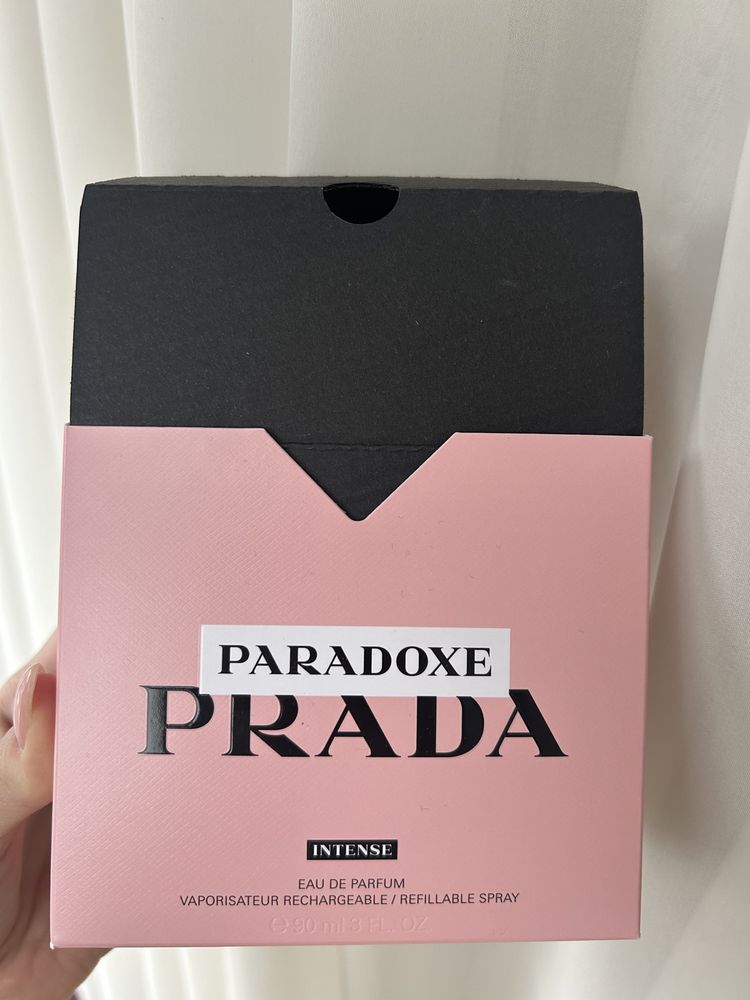 парфум PRADA PARADOXE intense