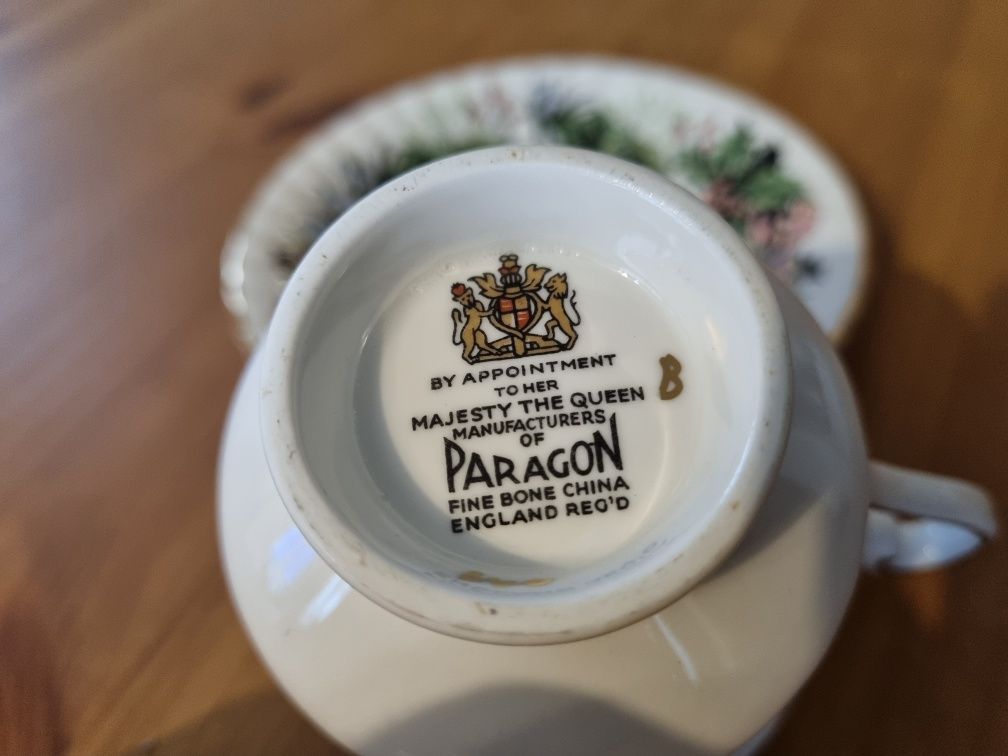 Paragon Filiżanka porcelana Anglia