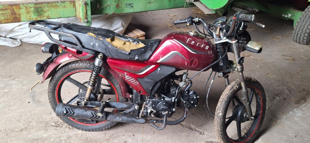 Motorower ferro 900