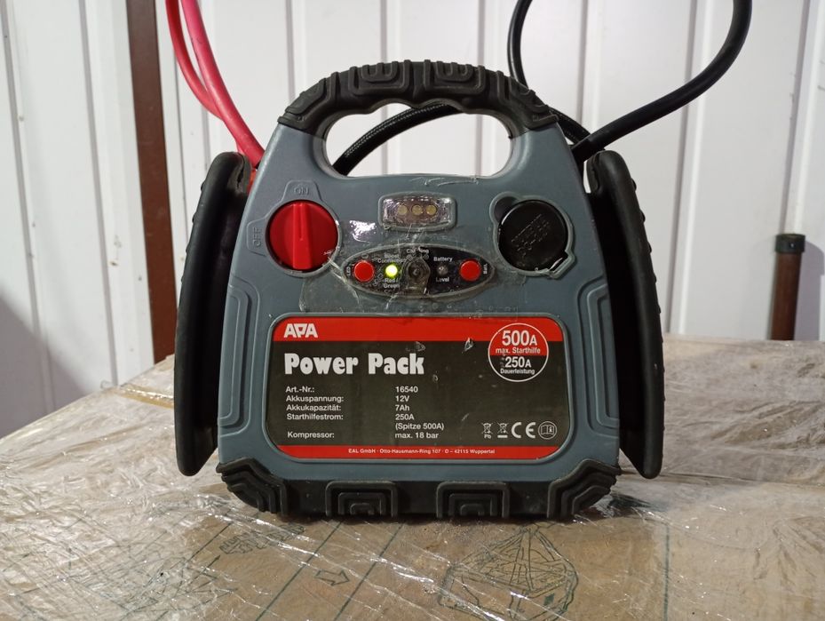 Бустер/Пусковий з компресором з Німеччини