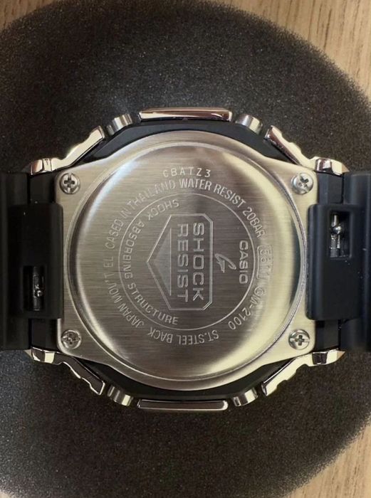 Наручные часы Casio G-Shock GM-2100-1A