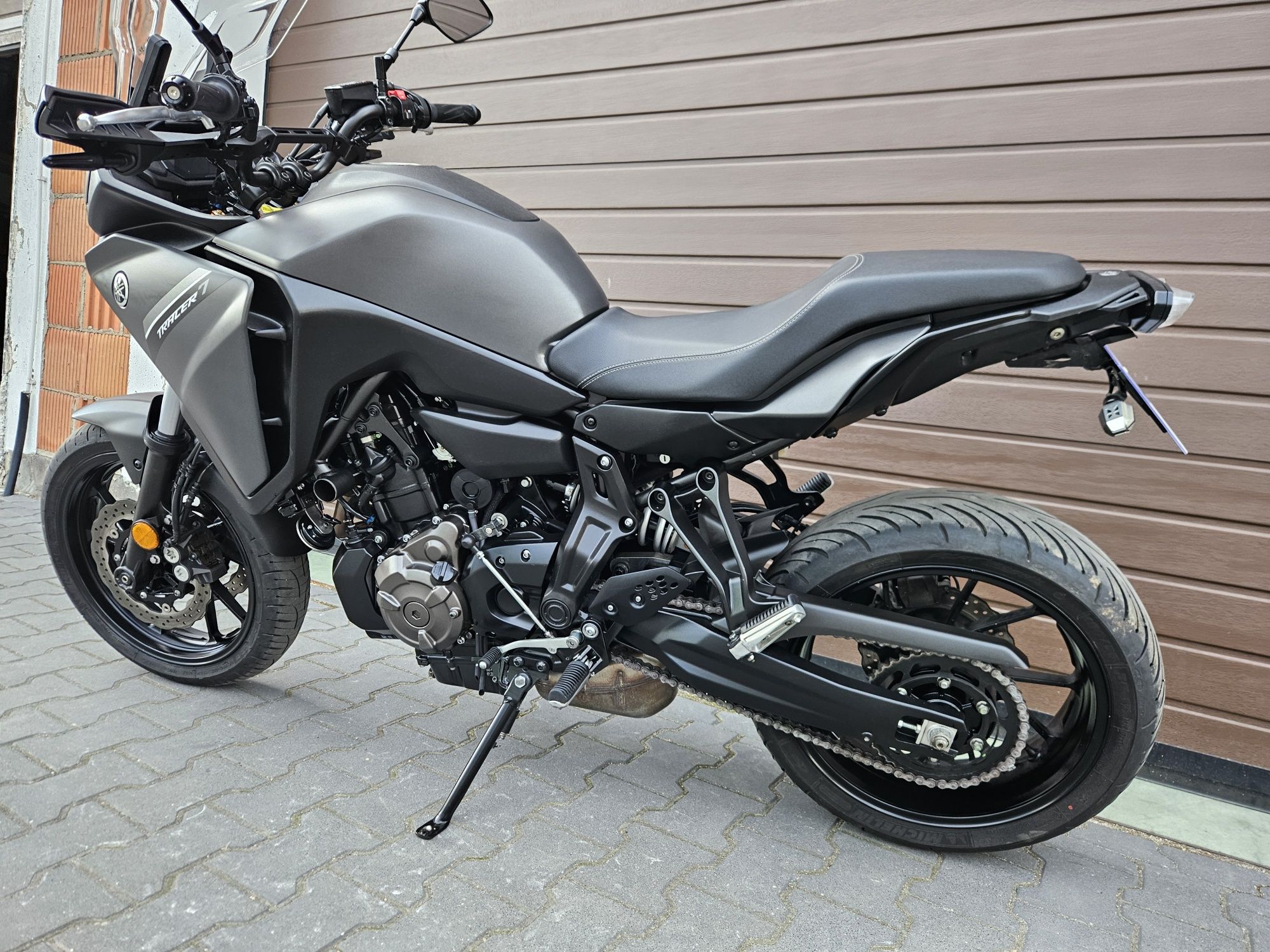 Yamaha MT-07  Tracer 7 -700 / 2020