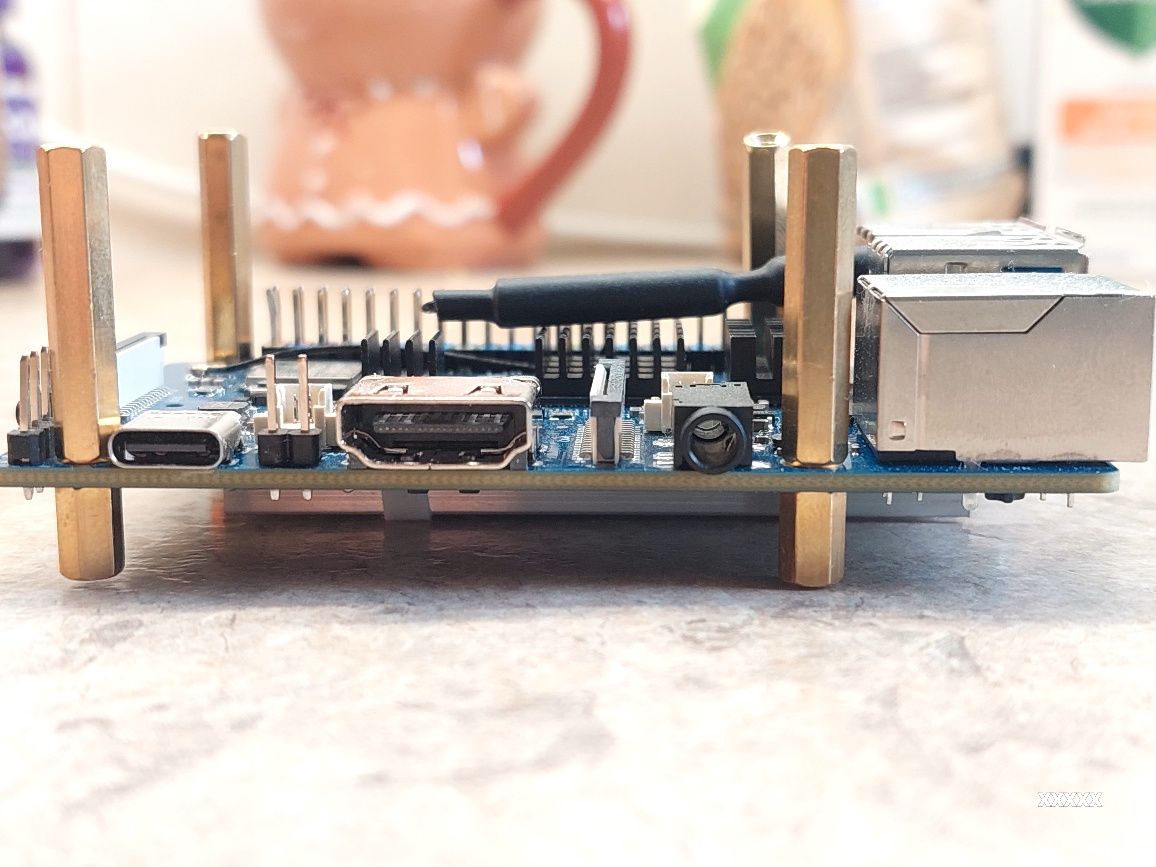 Mikrokomputer Orange Pi 3B 8GB V2.1  + M2 SSD 256 Gb
