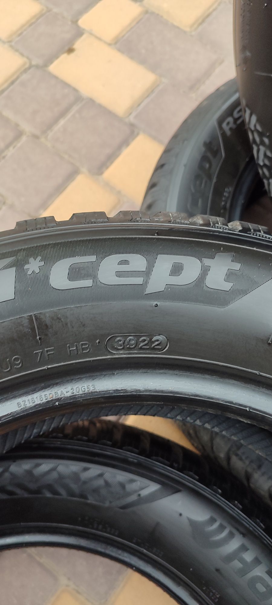 Резина зімня 215/60 R16