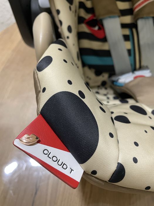 Автокрісло Cybex Cloud T