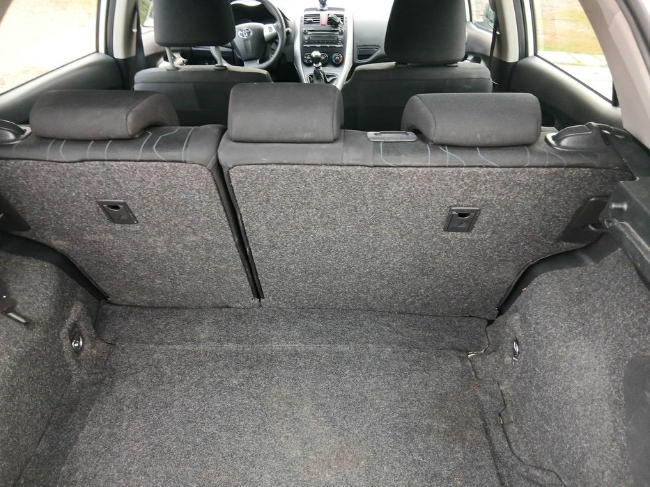 Toyota Auris 2010