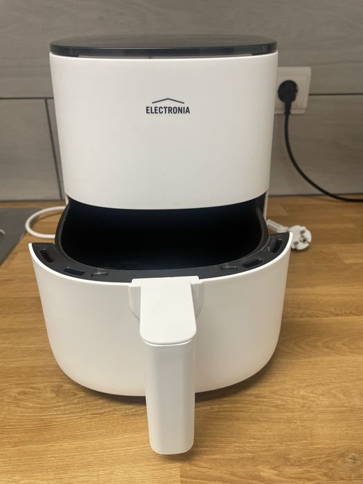 Air fryer electronia 4L