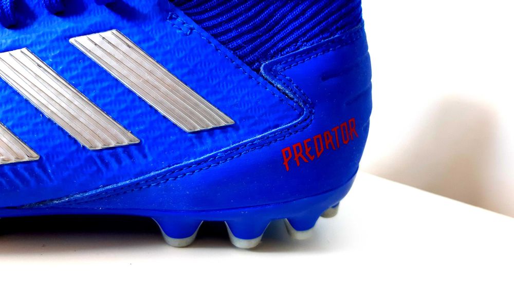 Buty piłkarskie  korki Adidas Predator 19.3 Ag ideał jak nowe 41 1/3