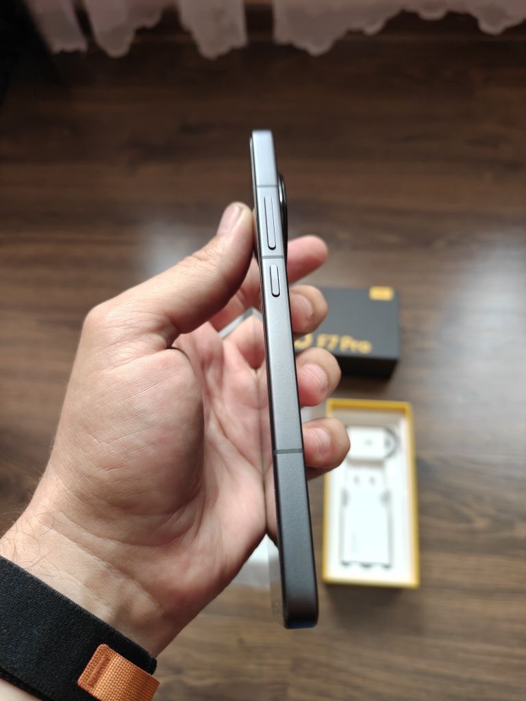 Poco f7 pro 12/512 black