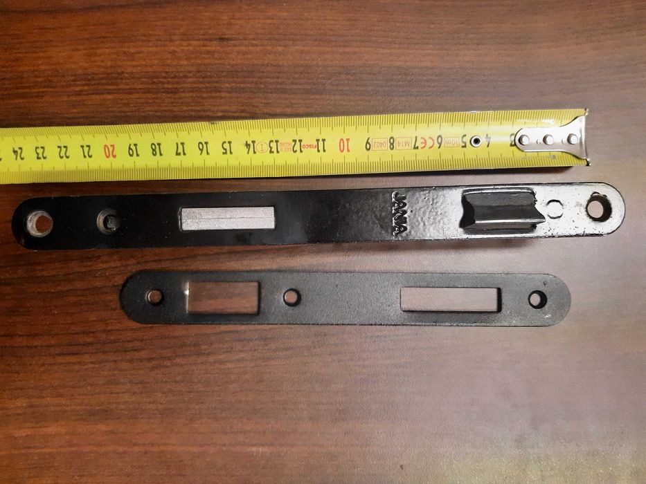 Zamek wpuszczany prawy lewy