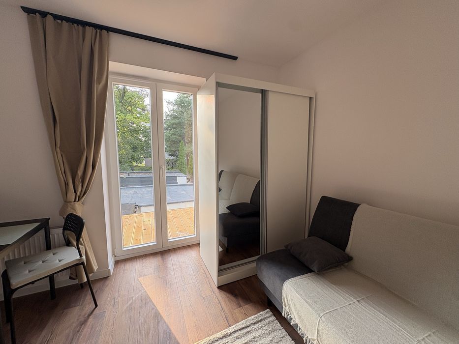 Nowiutka kawalerka przy stadionie śląskim. Miejsca parkingowe. Garaż.