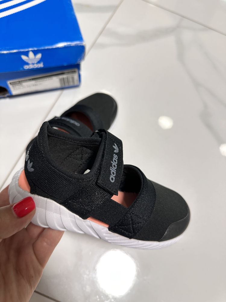 Кроссовки Adidas детские оригинал