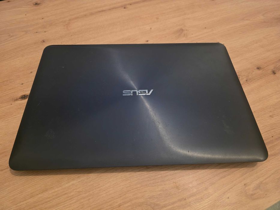 Asus R558UQ / i5-7200U / 8 GB RAM / 1 TB / GeForce 940MX – Sprawny