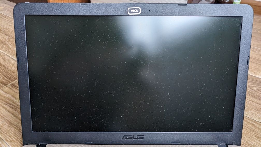 Ноутбук Asus R541U