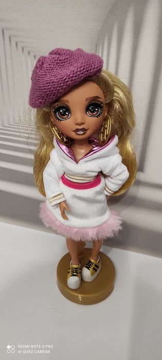Ubranka dla lalki Rainbow high